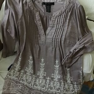 Women’s quarter sleeve blouse
